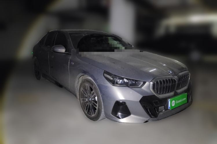 Used BMW 5 Series 2024 525i M Sport Package Front Right 45 Deg