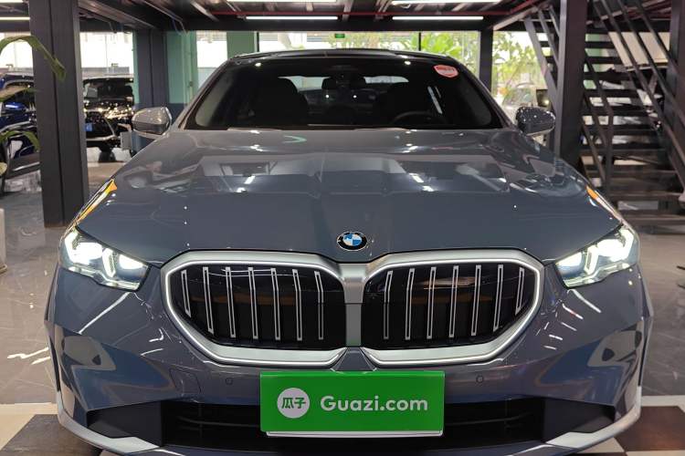 Used BMW 5 Series 2024 530Li Leading Luxury Package Front