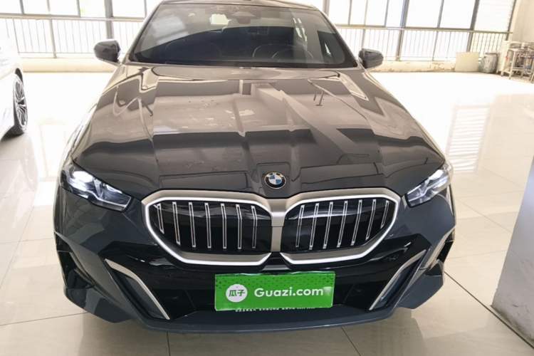 Used BMW 5 Series 2024 530Li Leading Model M Sport Package Front