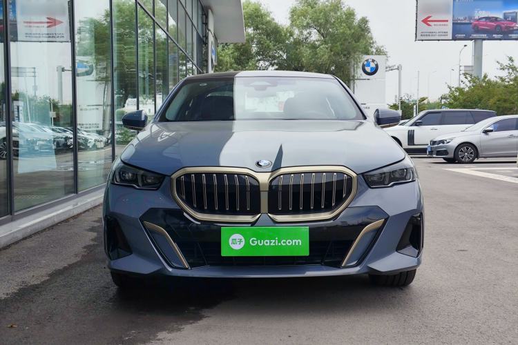 Used BMW 5 Series 2024 530Li Leading Model M Sport Package Front
