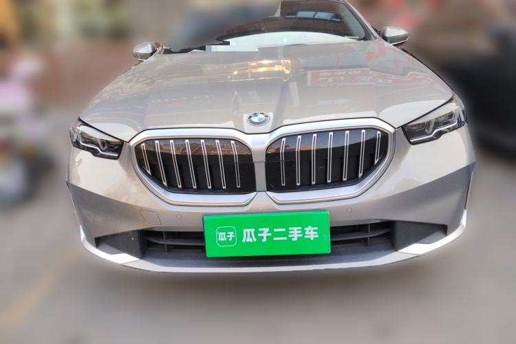 Used BMW 5 Series 2024 525Li Luxury Package Front