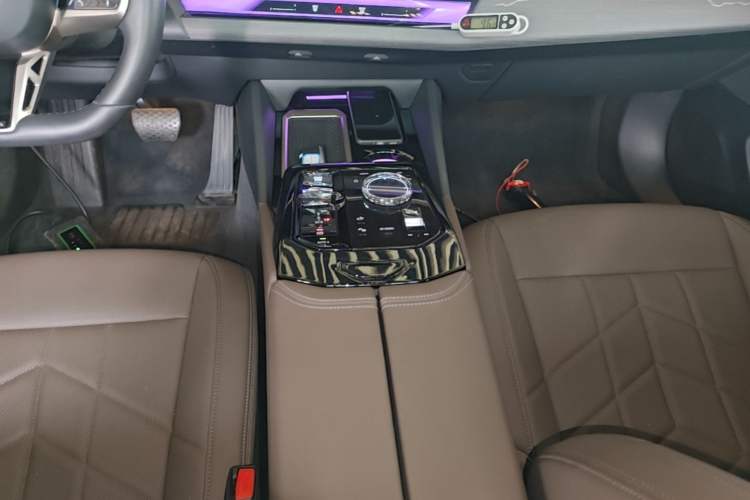 Used BMW 5 Series 2024 530Li Leading Model M Sport Package Gear Lever
