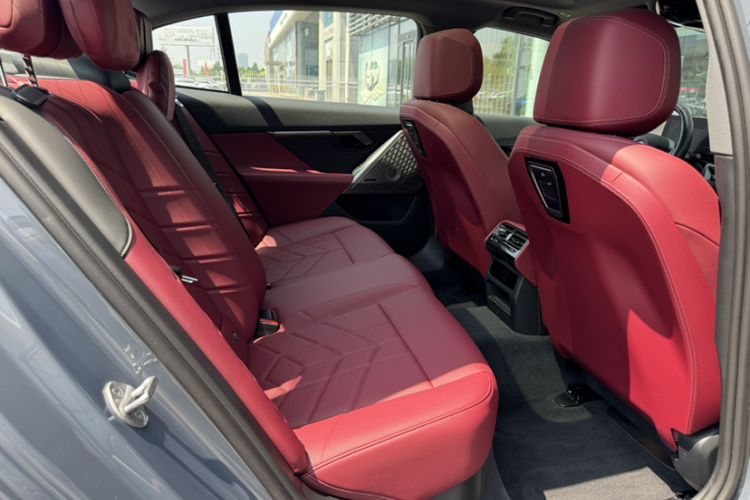 Used BMW 5 Series 2024 530Li Leading Model M Sport Package Interior 11