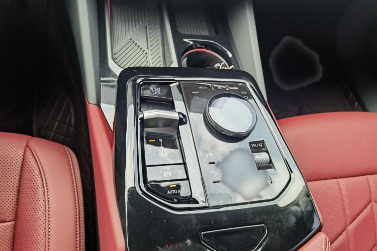 Used BMW 5 Series 2024 530Li Leading Model M Sport Package Interior 7