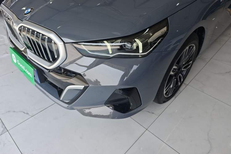 Used BMW 5 Series 2024 530Li Leading Model M Sport Package Left Front Headlight