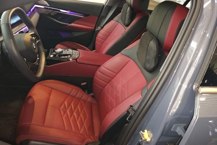 Used BMW 5 Series 2024 530Li Luxury Package Premium Edition Left Front Seat