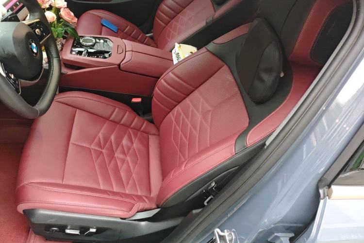 Used BMW 5 Series 2024 530Li Luxury Package Premium Edition Left Front Seat