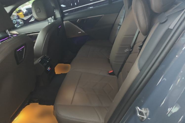 Used BMW 5 Series 2024 525Li M Sport Package Left Rear Seat