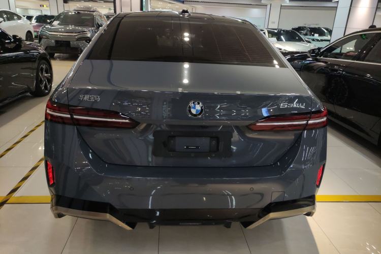 Used BMW 5 Series 2024 530Li Luxury Edition M Sport Package Rear