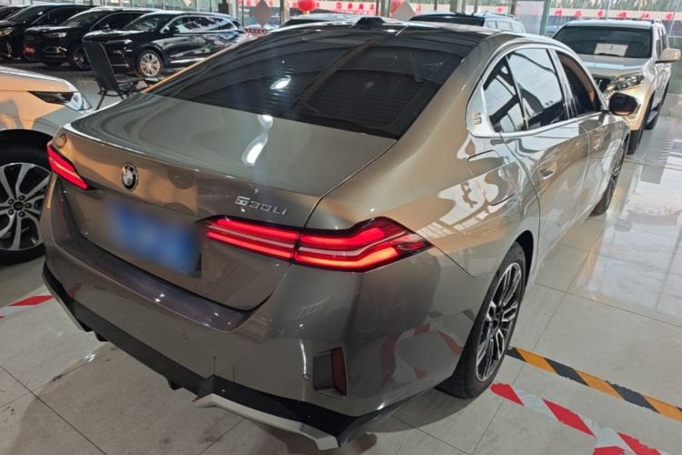 Used BMW 5 Series 2024 530Li Leading Model M Sport Package Rear Right 45 Deg