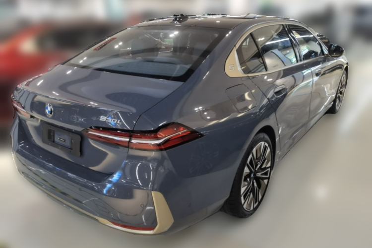 Used BMW 5 Series 2024 530Li Luxury Package Premium Edition Rear Right 45 Deg
