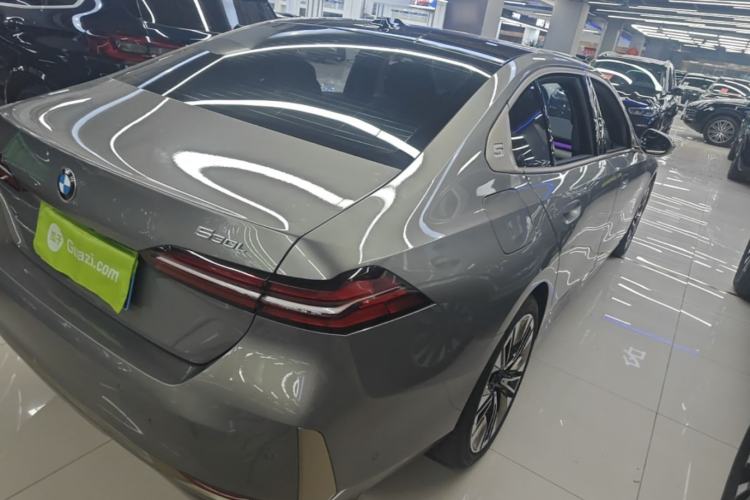 Used BMW 5 Series 2024 530Li Luxury Package Premium Edition Rear Right 45 Deg