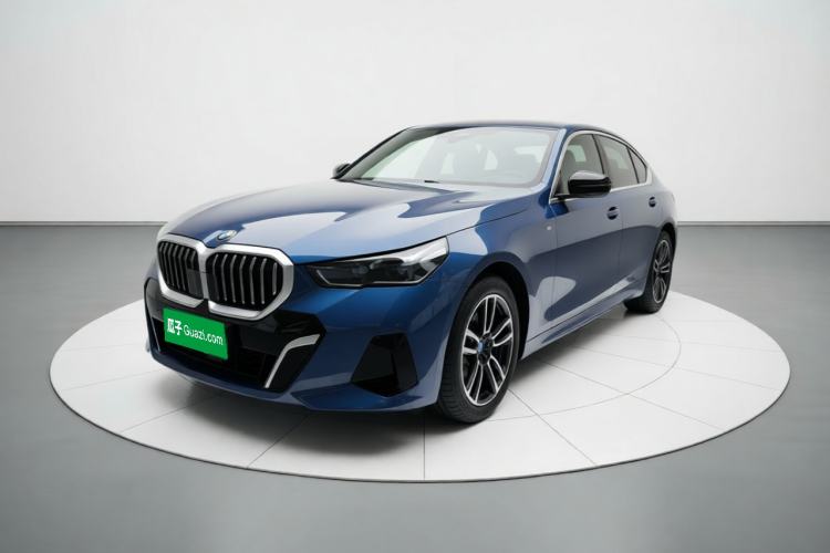 BMW 5 Series 2024 530Li Leading Model M Sport Package