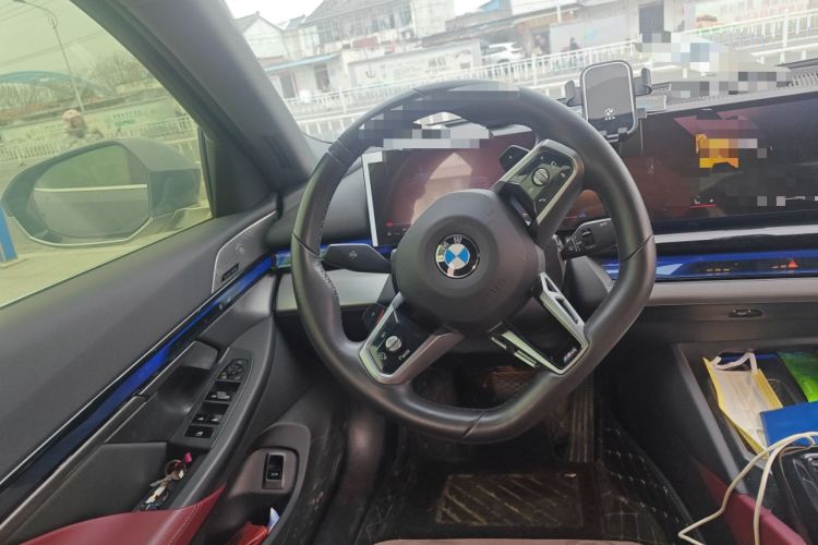 Used BMW 5 Series 2024 530Li Leading Model M Sport Package Steering Wheel