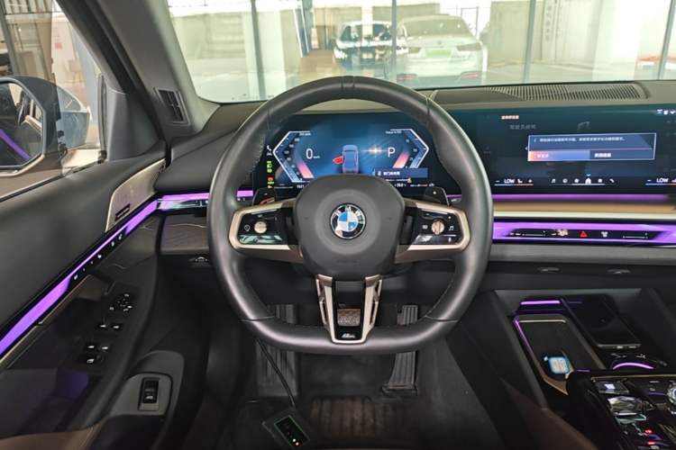 Used BMW 5 Series 2024 530Li Leading Model M Sport Package Steering Wheel