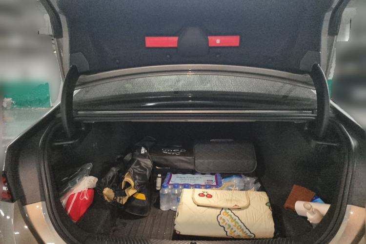 Used BMW 5 Series 2024 530Li Leading Model M Sport Package Trunk