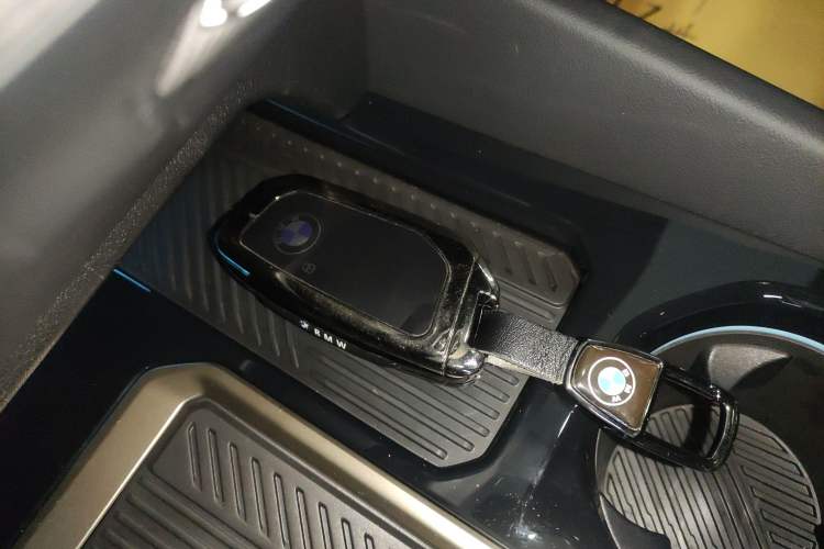 Used BMW 5 Series 2024 530Li Leading Model M Sport Package Vehicle Key