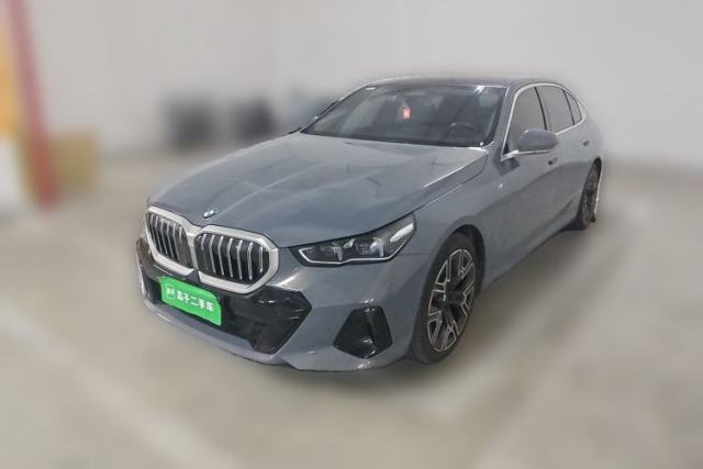 Used BMW 5 Series 2024 530Li Luxury Edition M Sport Package