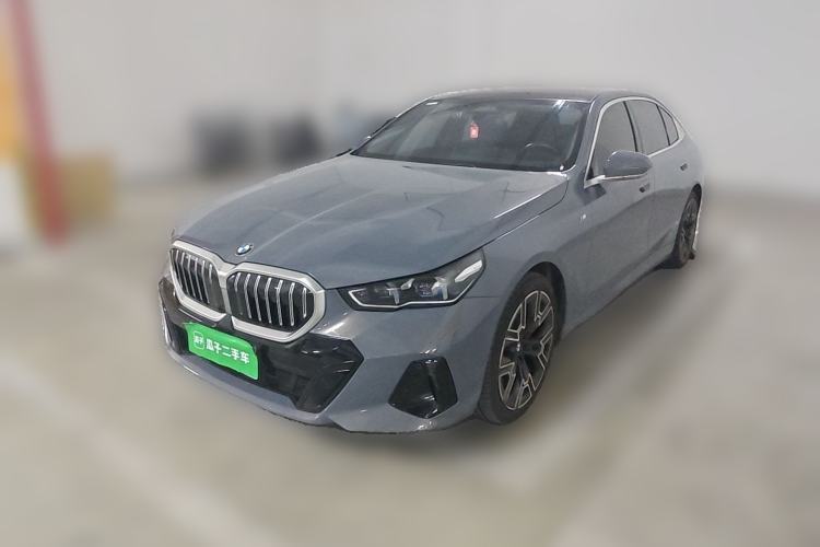 Ojetý BMW 5 Series 2024 530Li Luxury Edition M Sport Package Guazi used car, China used car export, Used car for sale, Used  cars, Cheapest cars for sale