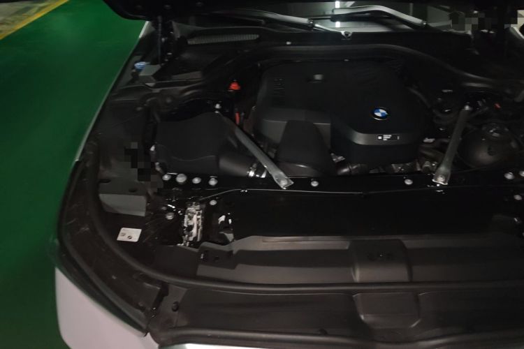 Used BMW 5 Series 2024 530Li Leading Model M Sport Package Engine Bay Right