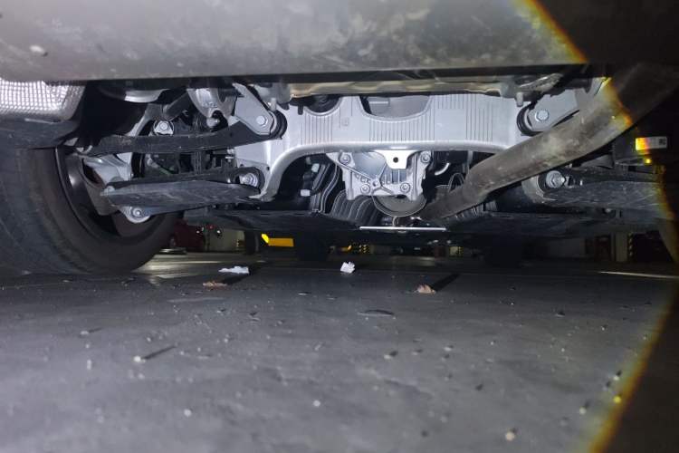 Used BMW 5 Series 2024 525i M Sport Package Chassis Rear
