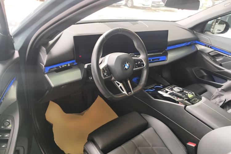 Used BMW 5 Series 2024 525i M Sport Package Driver Seat