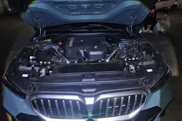 Used BMW 5 Series 2024 525i M Sport Package Engine Bay