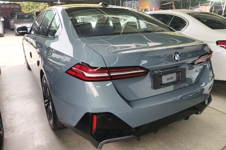 Used BMW 5 Series 2024 525i M Sport Package Rear Left 45 Deg
