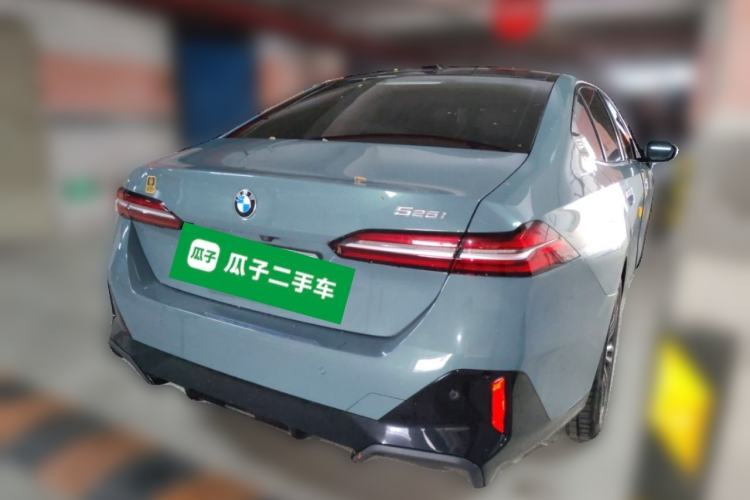 Used BMW 5 Series 2024 525i M Sport Package Rear Right 45 Deg