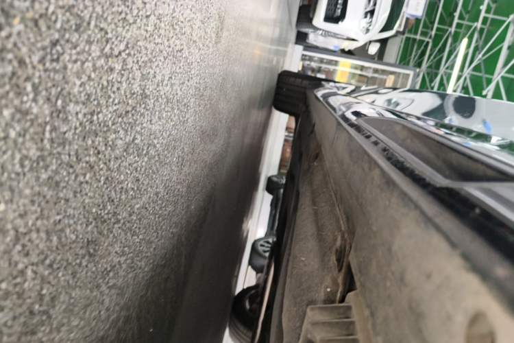 Used BMW 5 Series 2024 525i M Sport Package Right Side Sill