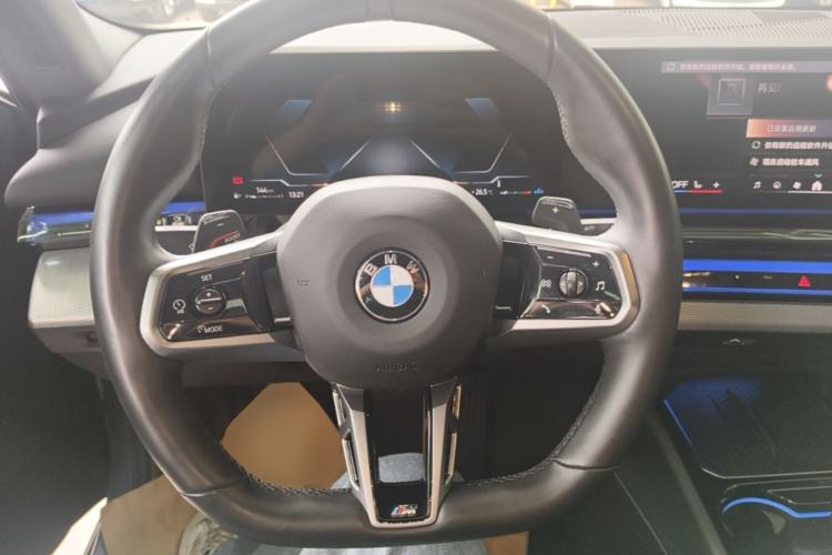 Used BMW 5 Series 2024 525i M Sport Package Steering Wheel