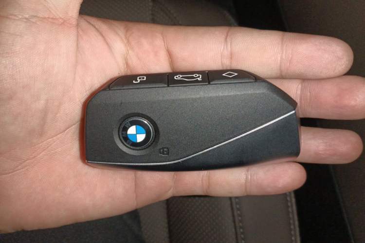 Used BMW 5 Series 2024 530Li Leading Model M Sport Package Vehicle Key