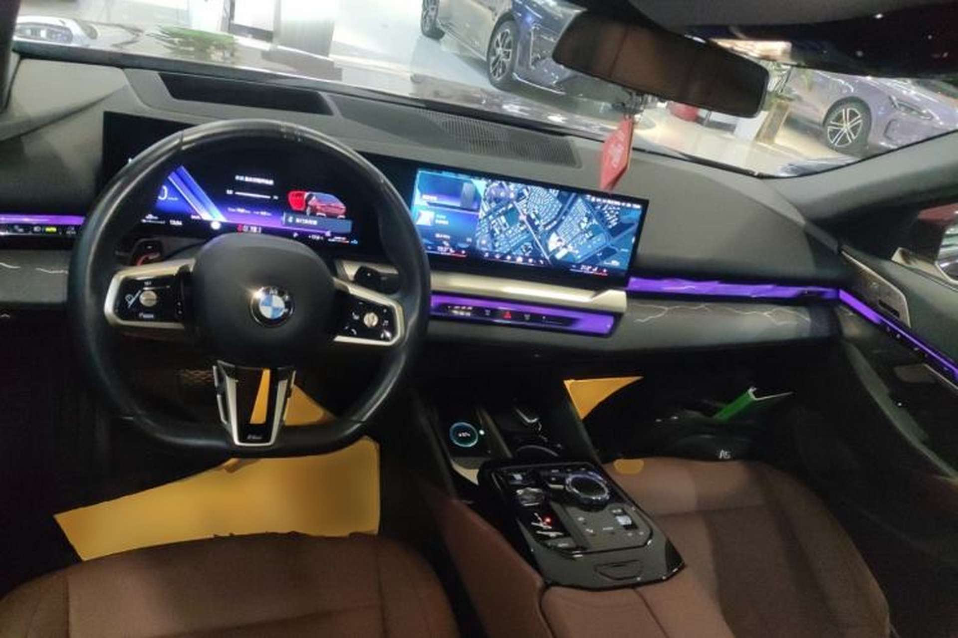 Used BMW 5 Series 2024 530Li Luxury Edition M Sport Package Center Console