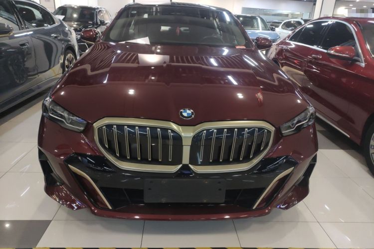Used BMW 5 Series 2024 530Li Luxury Edition M Sport Package Front
