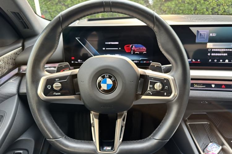 Used BMW 5 Series 2024 530Li Luxury Edition M Sport Package Interior 4