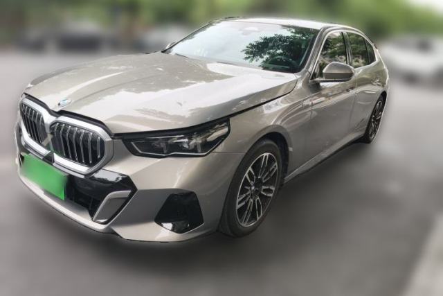 Used BMW 5 Series 2024 530Li Leading Model M Sport Package