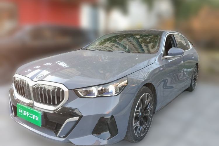 Used BMW 5 Series 2024 530Li Luxury Edition M Sport Package Guazi used car, China used car export, Used car for sale, Used cars, Cheapest cars for sale