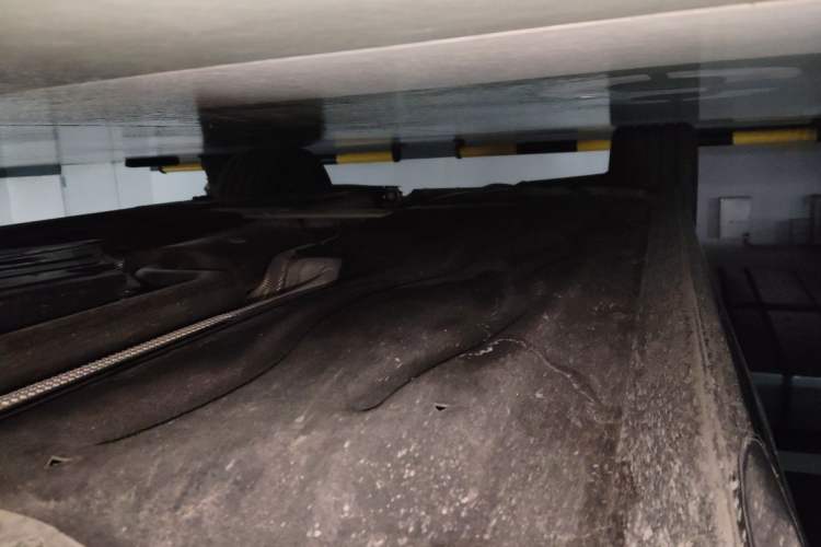 Used BMW 5 Series 2024 530Li Luxury Edition M Sport Package Chassis Front Right