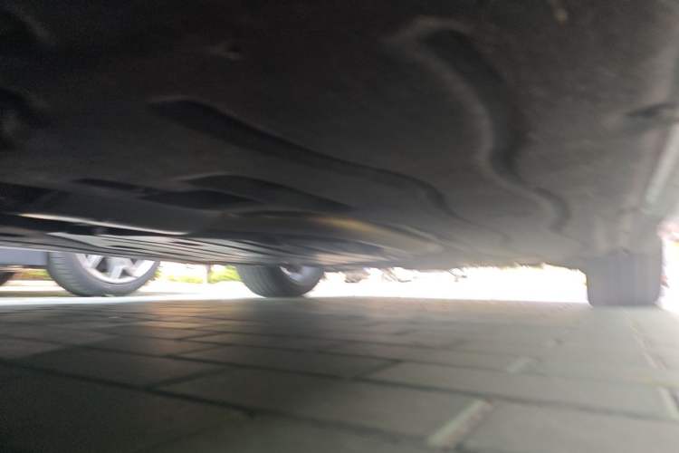 Used BMW 5 Series 2024 530i Luxury Edition M Sport Package Chassis Rear Left