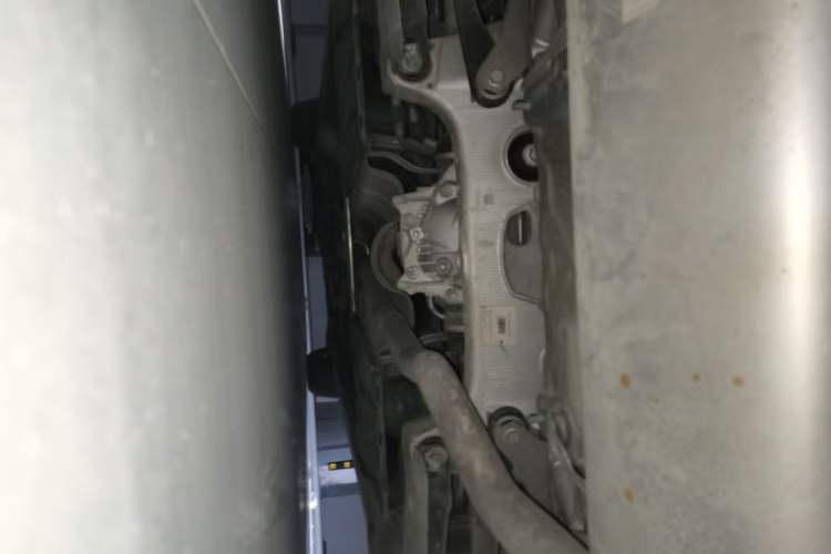 Used BMW 5 Series 2024 525Li M Sport Package Chassis Rear