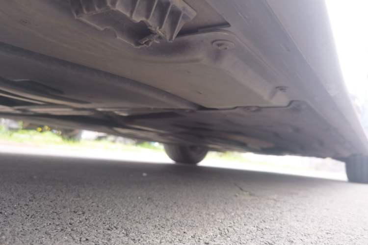 Used BMW 5 Series 2024 530Li Leading Luxury Package Chassis Rear Right