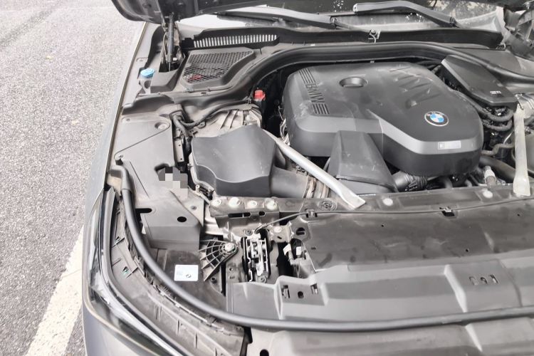 Used BMW 5 Series 2024 530Li Leading Model M Sport Package Engine Bay Right