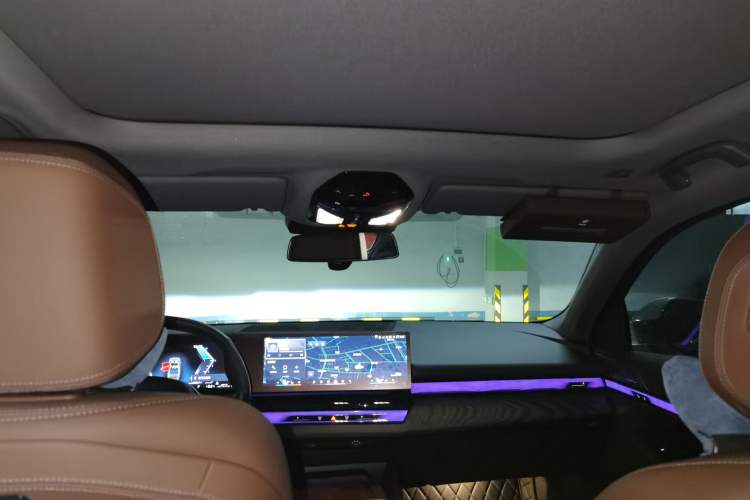 Used BMW 5 Series 2024 530Li Leading Luxury Package Headliner