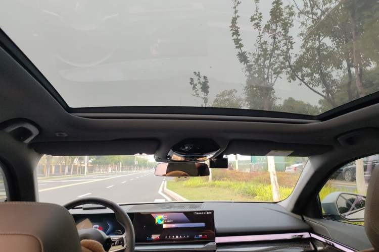 Used BMW 5 Series 2024 525i M Sport Package Headliner