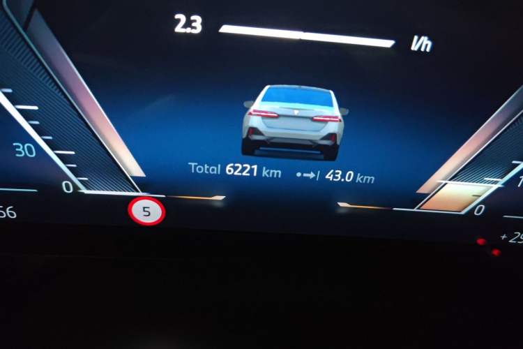 Used BMW 5 Series 2024 530i Leading Model M Sport Package Odometer Close Up