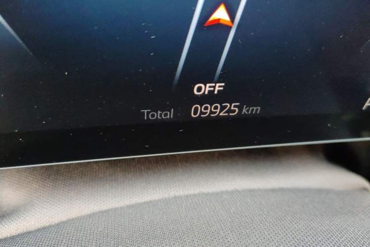 Used BMW 5 Series 2024 525i M Sport Package Odometer Close Up