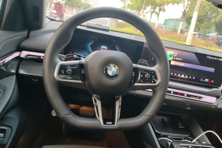 Used BMW 5 Series 2024 525i M Sport Package Steering Wheel