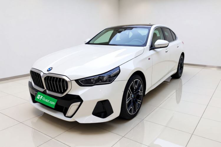BMW 5 Series 2024 530Li Luxury Edition M Sport Package