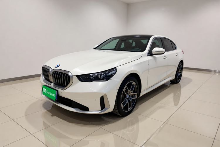 Ojetý BMW 5 Series 2024 530Li Leading Luxury Package Guazi used car, China used car export, Used car for sale, Used  cars, Cheapest cars for sale