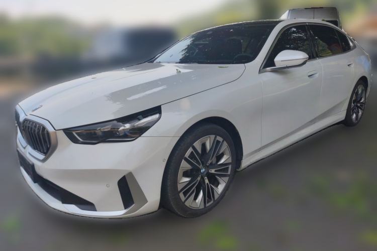 Used BMW 5 Series 2024 530Li Luxury Package Premium Edition Guazi used car, China used car export, Used car for sale, Used  cars, Cheapest cars for sale